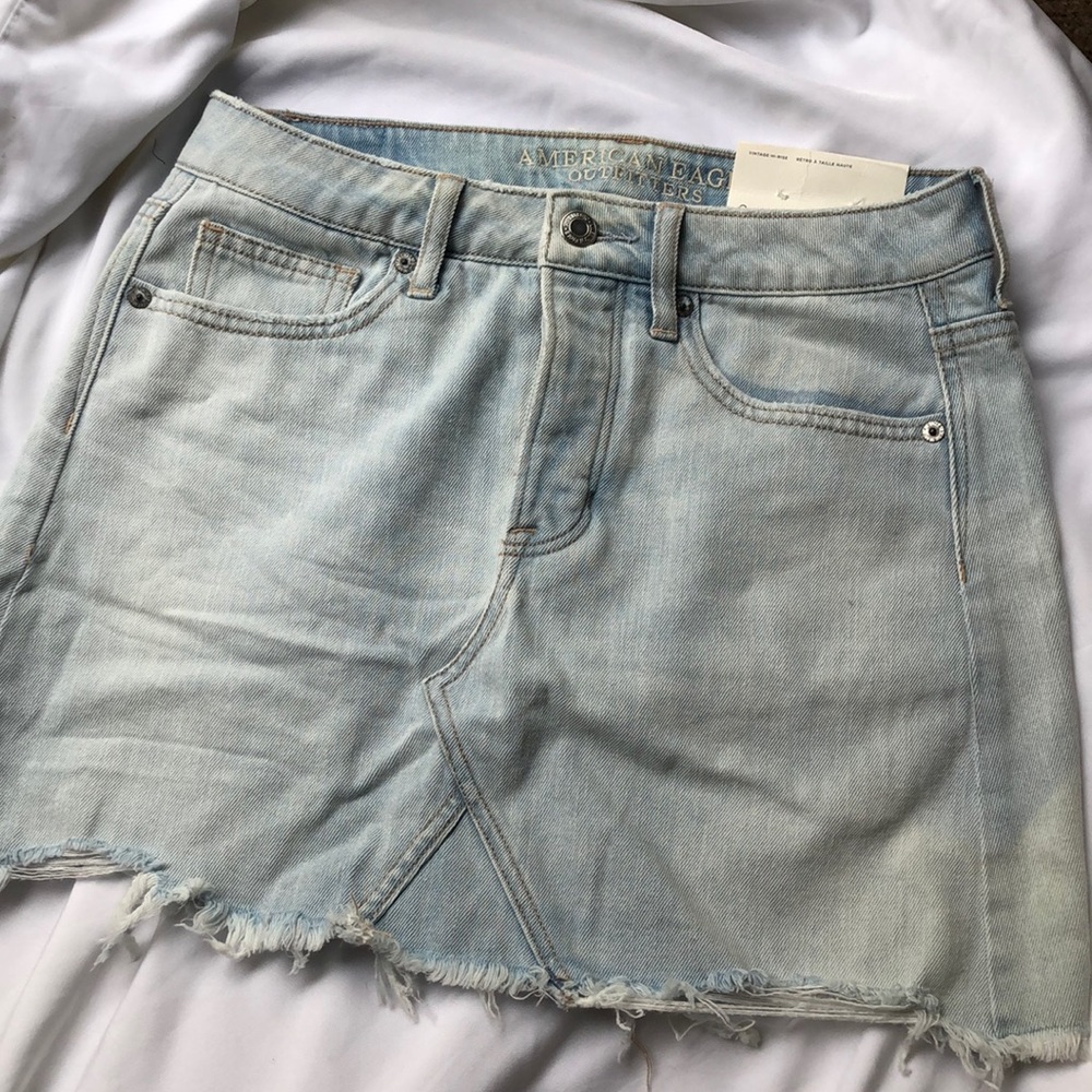 Hi-Rise button fly Mini Jean skirt- new with tags